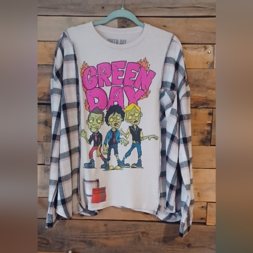 Upcycled Green Day Graphic Long Sleeve Shirt - Picture 3 of 8